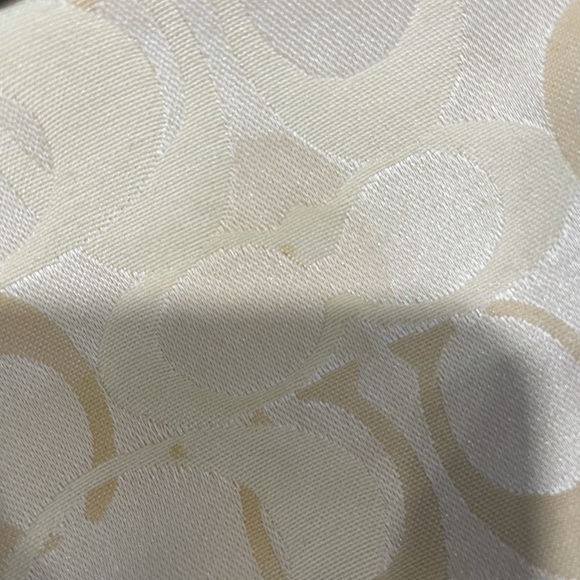 Coach Zoe Shoulder Bag - Cream/Tan Authentic - Picture 13 of 16